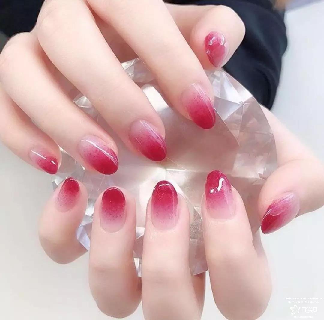 过年,聚会和婚礼等各场合都适用的美甲款式