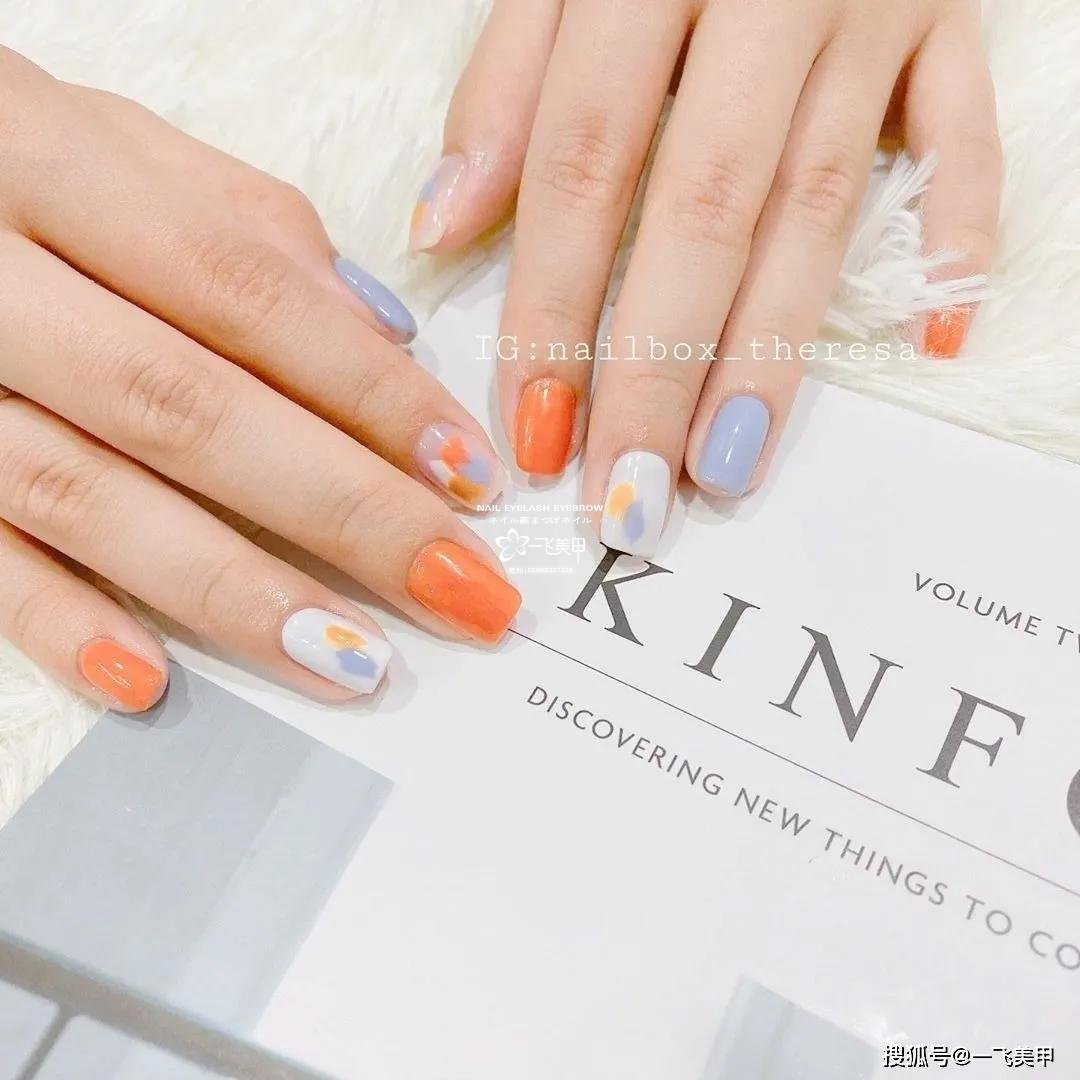 韩系手绘涂鸦美甲，好有艺术感啊~