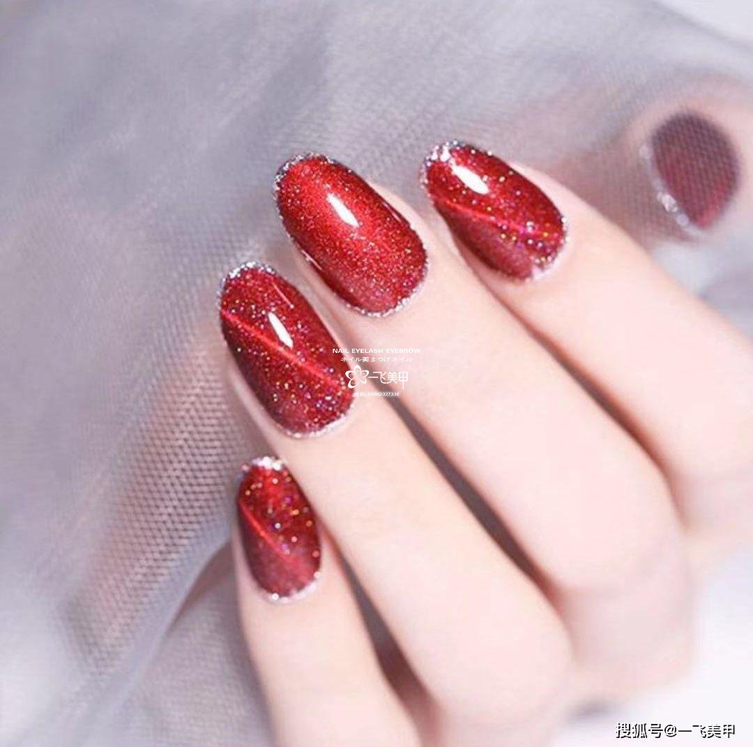 用猫眼做出气质轻奢款美甲！复工第一天，一起学习吧
