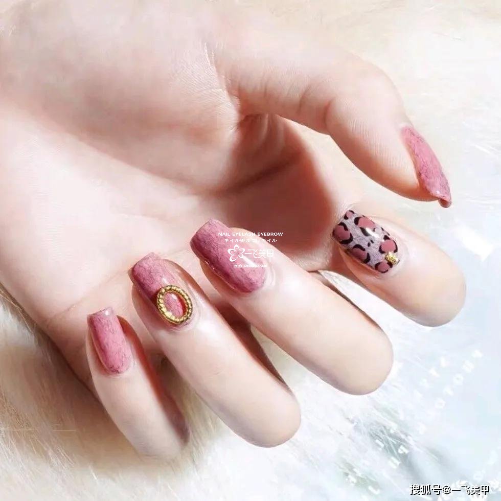 精选日式豹纹美甲，超好看