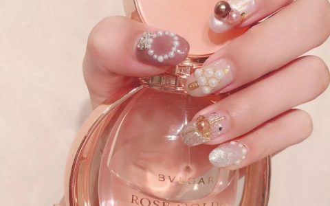 2020年婚礼季时髦的婚礼美甲推荐（一飞美甲）