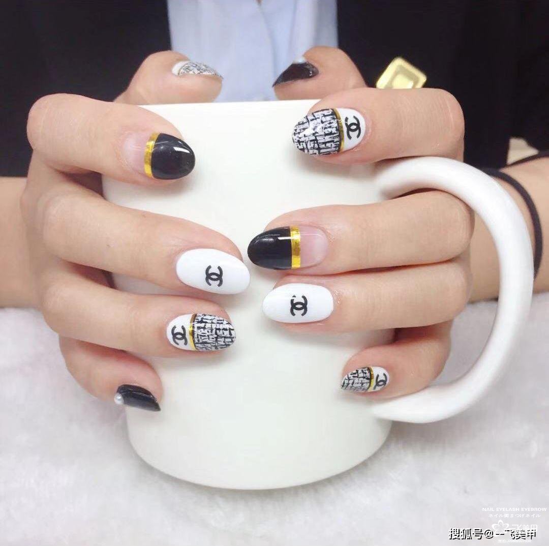 一眼识别的的小香风美甲，优雅有气质！