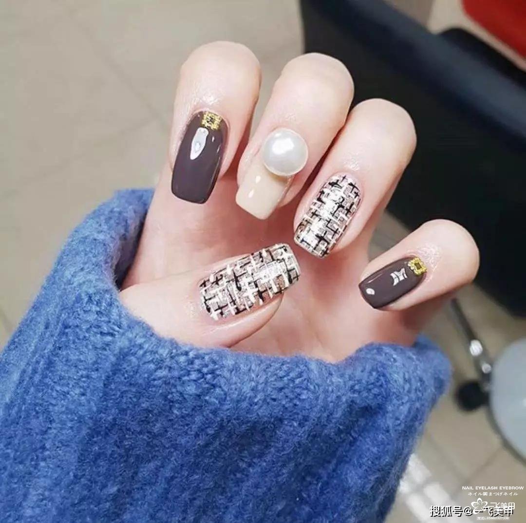 一眼识别的的小香风美甲，优雅有气质！