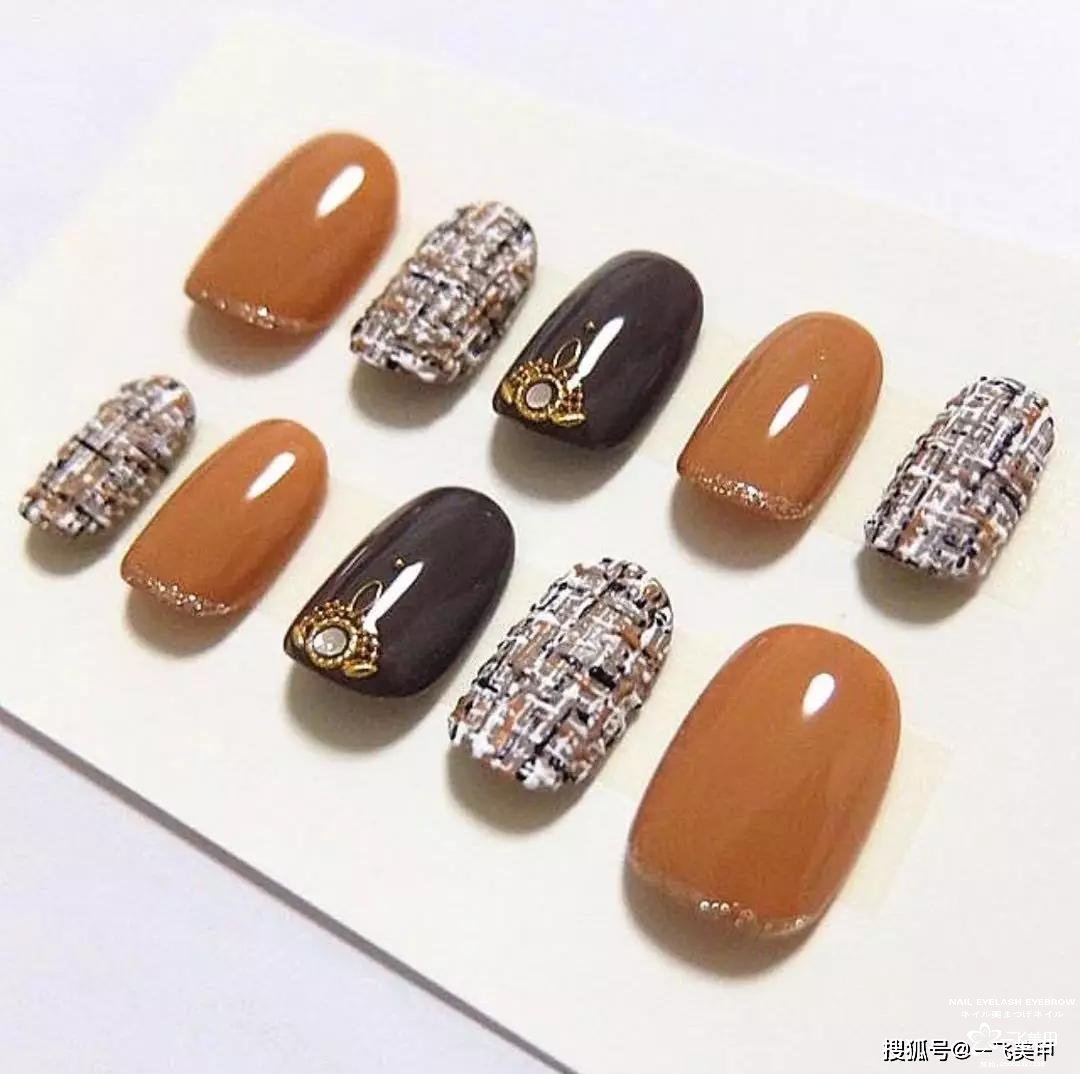 一眼识别的的小香风美甲，优雅有气质！