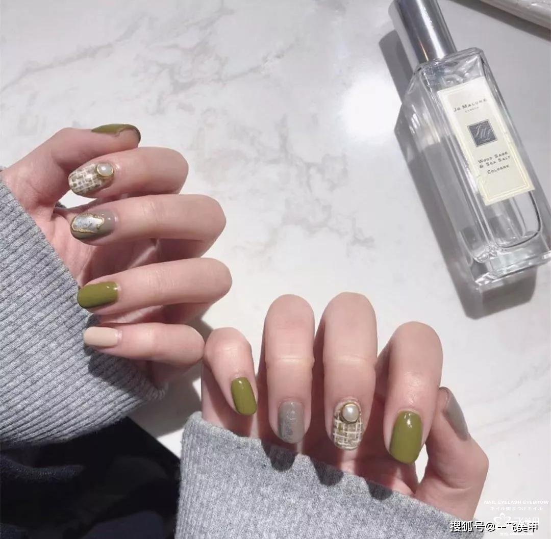一眼识别的的小香风美甲，优雅有气质！
