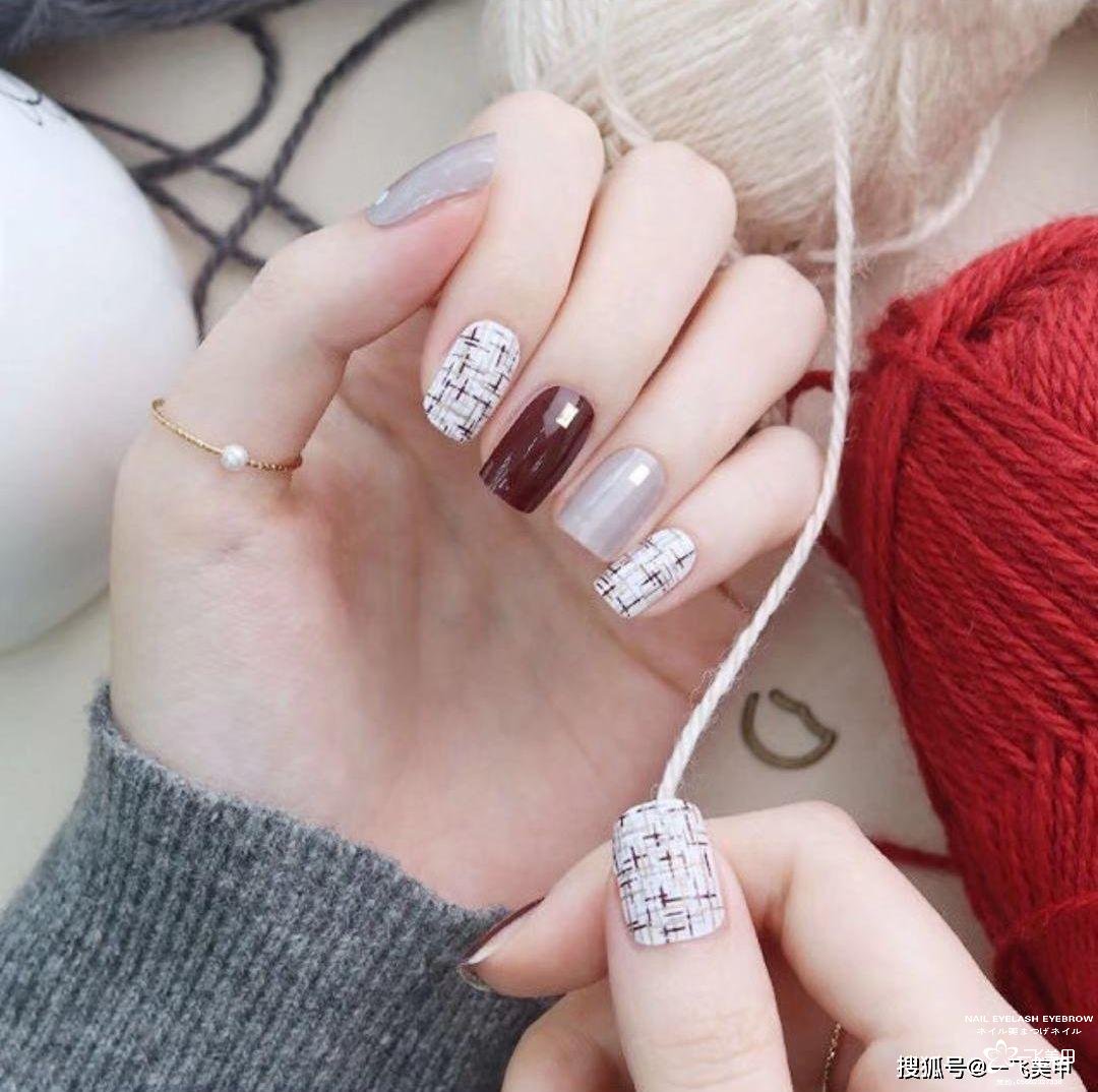 一眼识别的的小香风美甲，优雅有气质！
