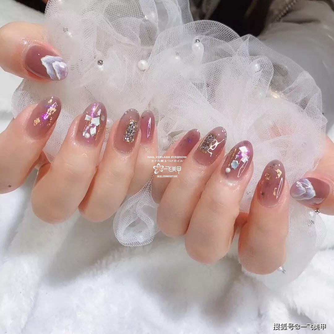 这些椭圆型美甲也太太太太显手长了吧