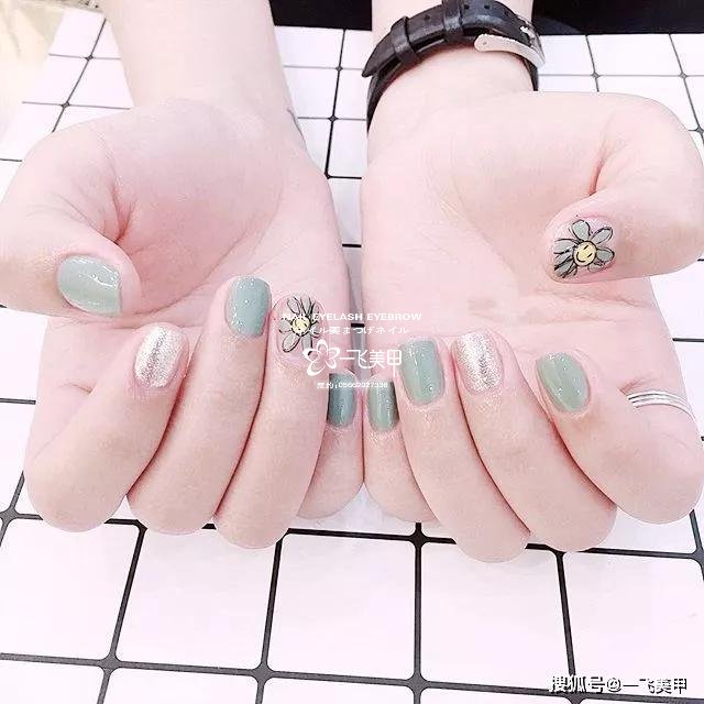 2020年的春季，短指甲做什么款好看？