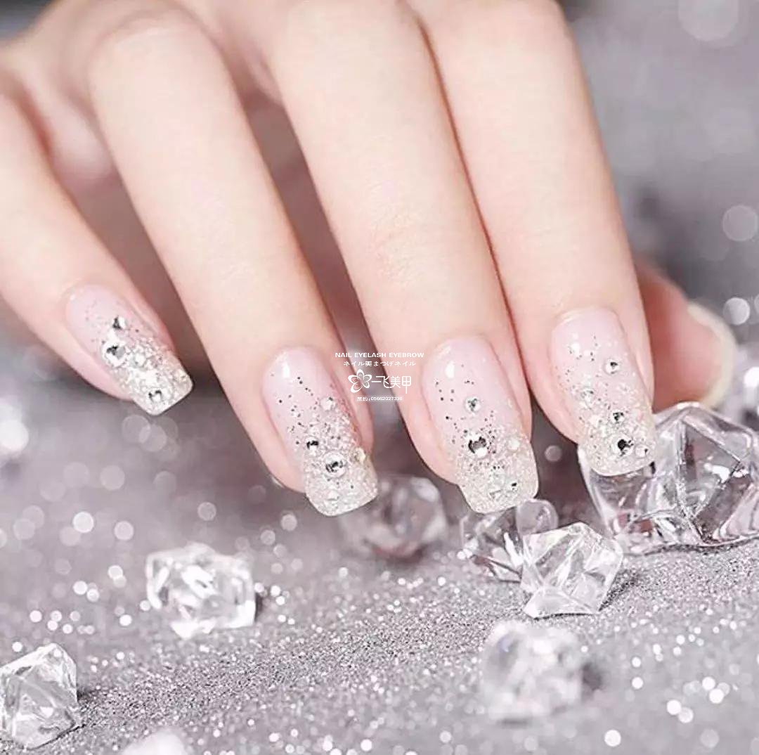 疫情快结束啦！推迟结婚的新人快来选新娘甲