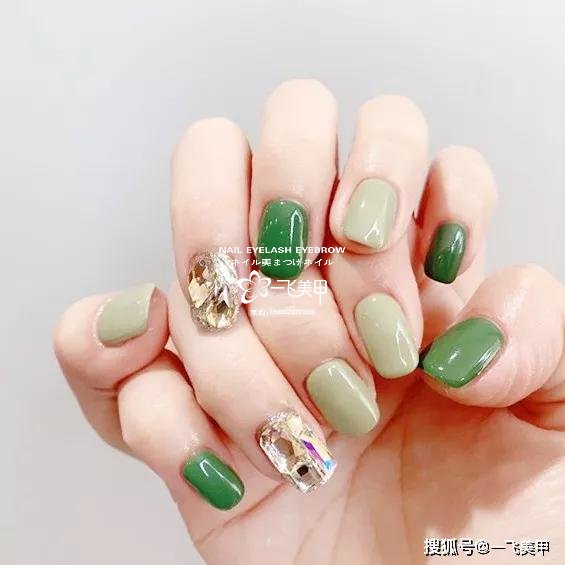 清新自然的大气绿色系美甲推荐