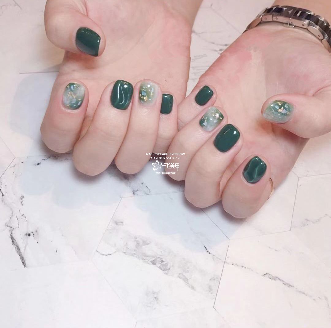 巨显白的绿色美甲，这款必火