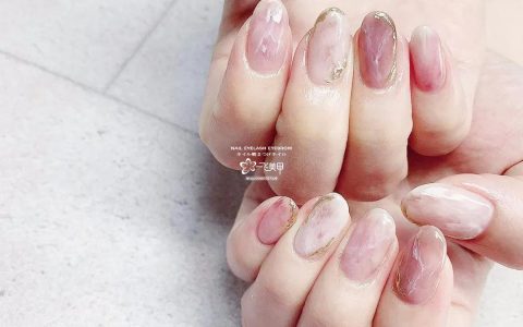 早春ins风美甲！就爱这种简约派