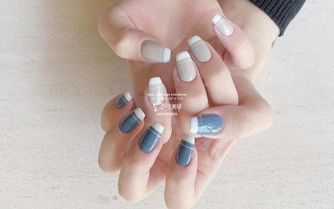 极简风正流行，试试撞色法式吧！