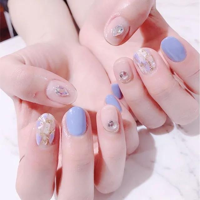 如何把春夏装进美甲里？糖果色系做到了