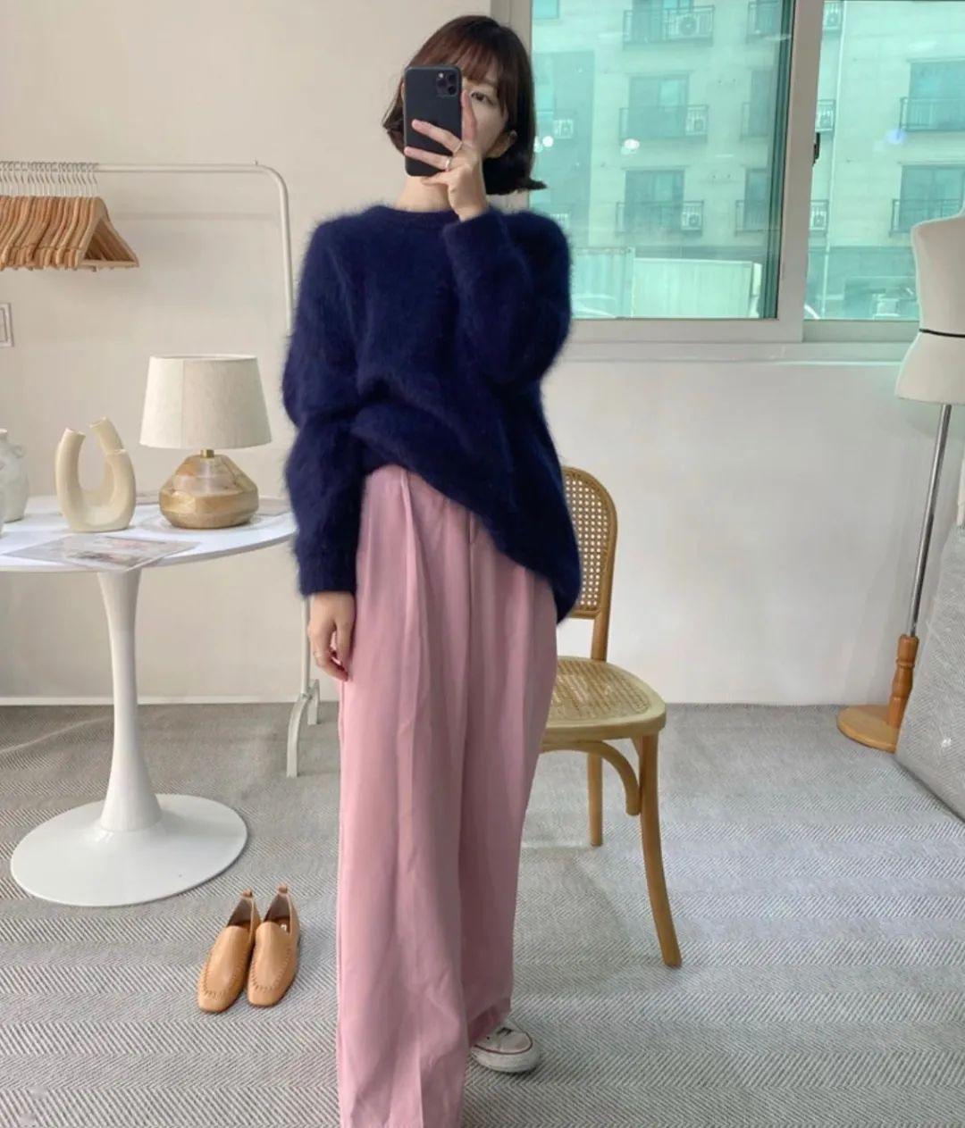 别再穿黑白灰了，今年巨火的 “ 初恋色 ” 简直美哭 ！