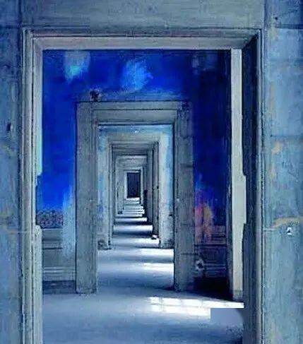 今年春夏超流行的4组配色，穿对了巨显白巨显贵！