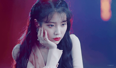 五官扁平，眼睛小，鼻子塌的女生怎么打扮才好看？