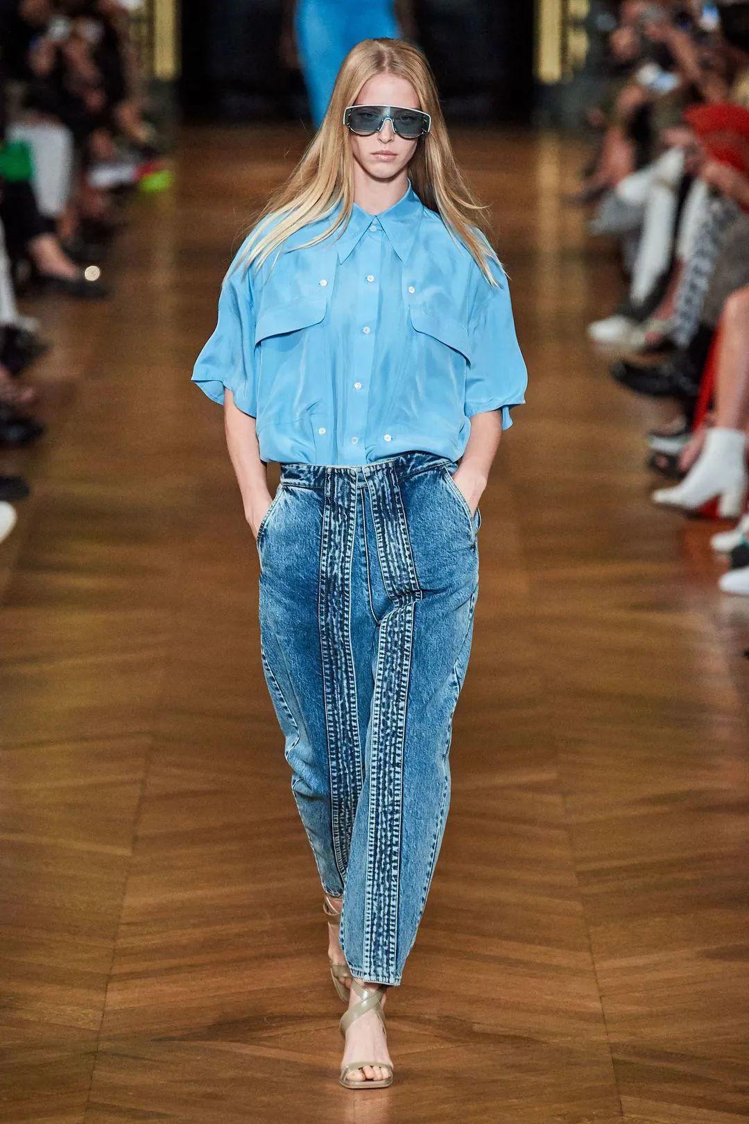 今年春夏超流行的4组配色，穿对了巨显白巨显贵！