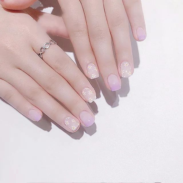 5月份看你的星座做什么美甲色能旺运？