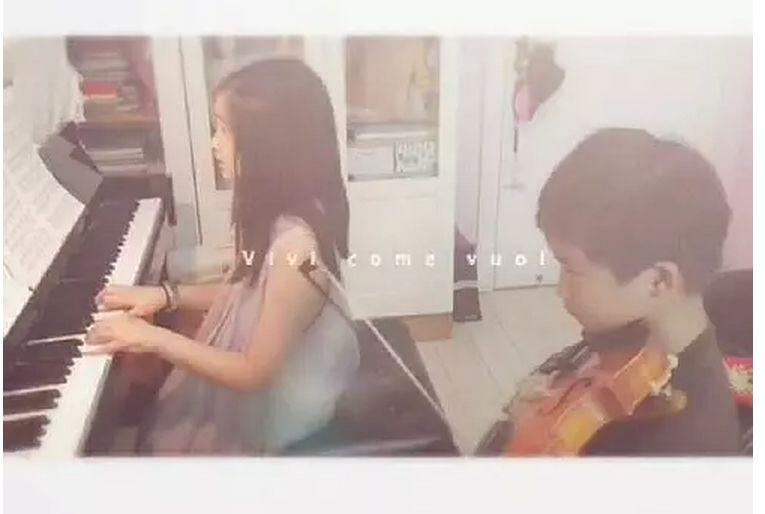 黄磊女儿穿露腰bra上热搜引争议：孙莉，你怎么养的女儿！