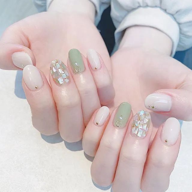 5月份看你的星座做什么美甲色能旺运？