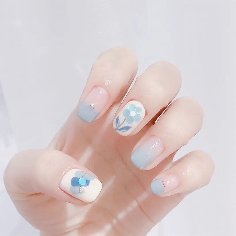 高级！这才是蓝色美甲的正确打开方式