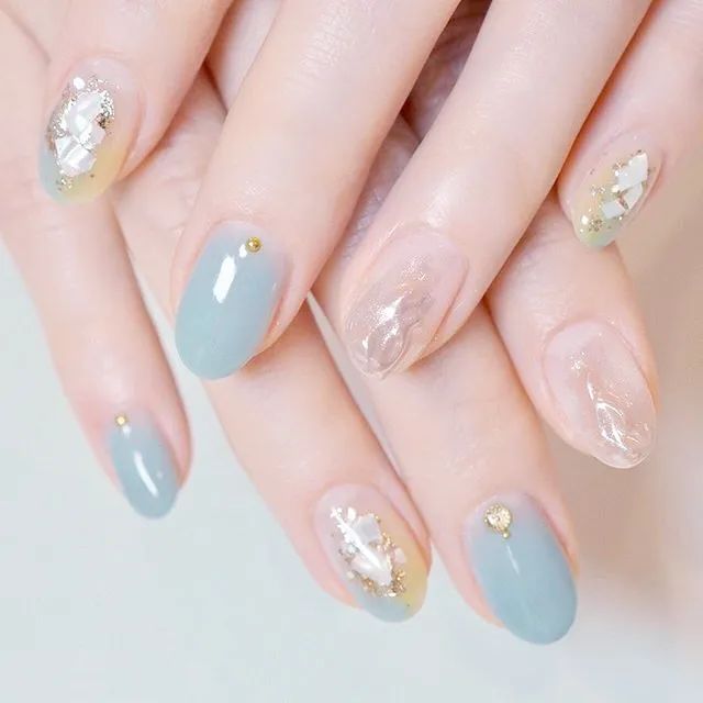 高级！这才是蓝色美甲的正确打开方式