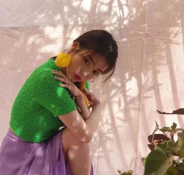 今年春夏超流行的4组配色，穿对了巨显白巨显贵！