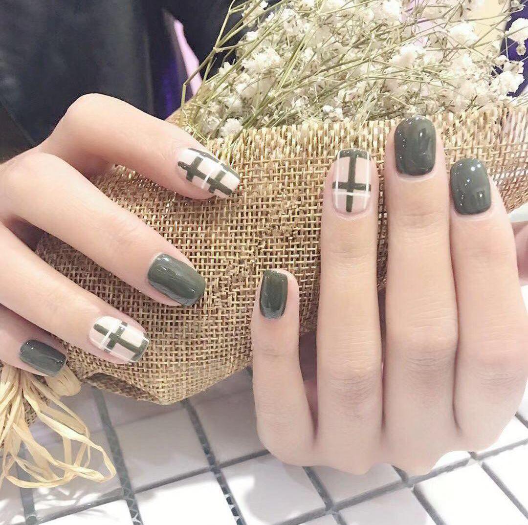 万能配色奶茶色，和谁搭都CP感十足