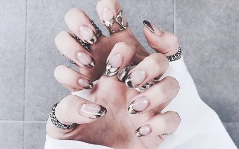 今天吃瓜吃累了，还是看点欧美风美甲养养眼吧