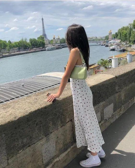 今年春夏超流行的4组配色，穿对了巨显白巨显贵！