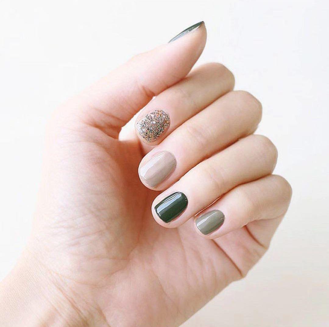 万能配色奶茶色，和谁搭都CP感十足