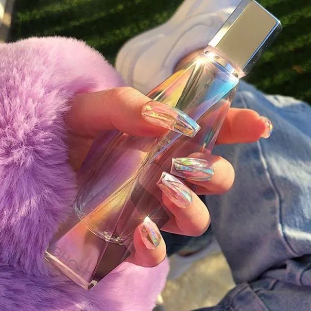 今天吃瓜吃累了，还是看点欧美风美甲养养眼吧