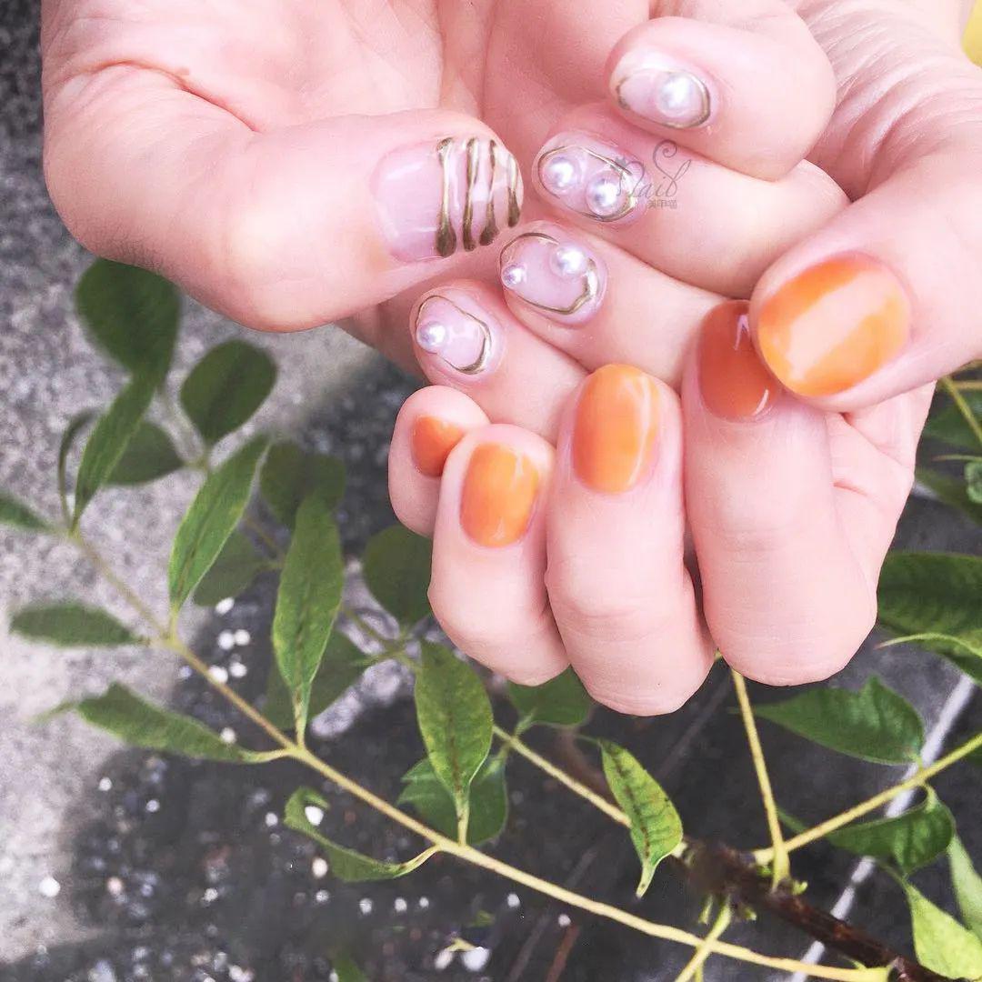 5款橘子汽水色美甲，美到冒泡啦！