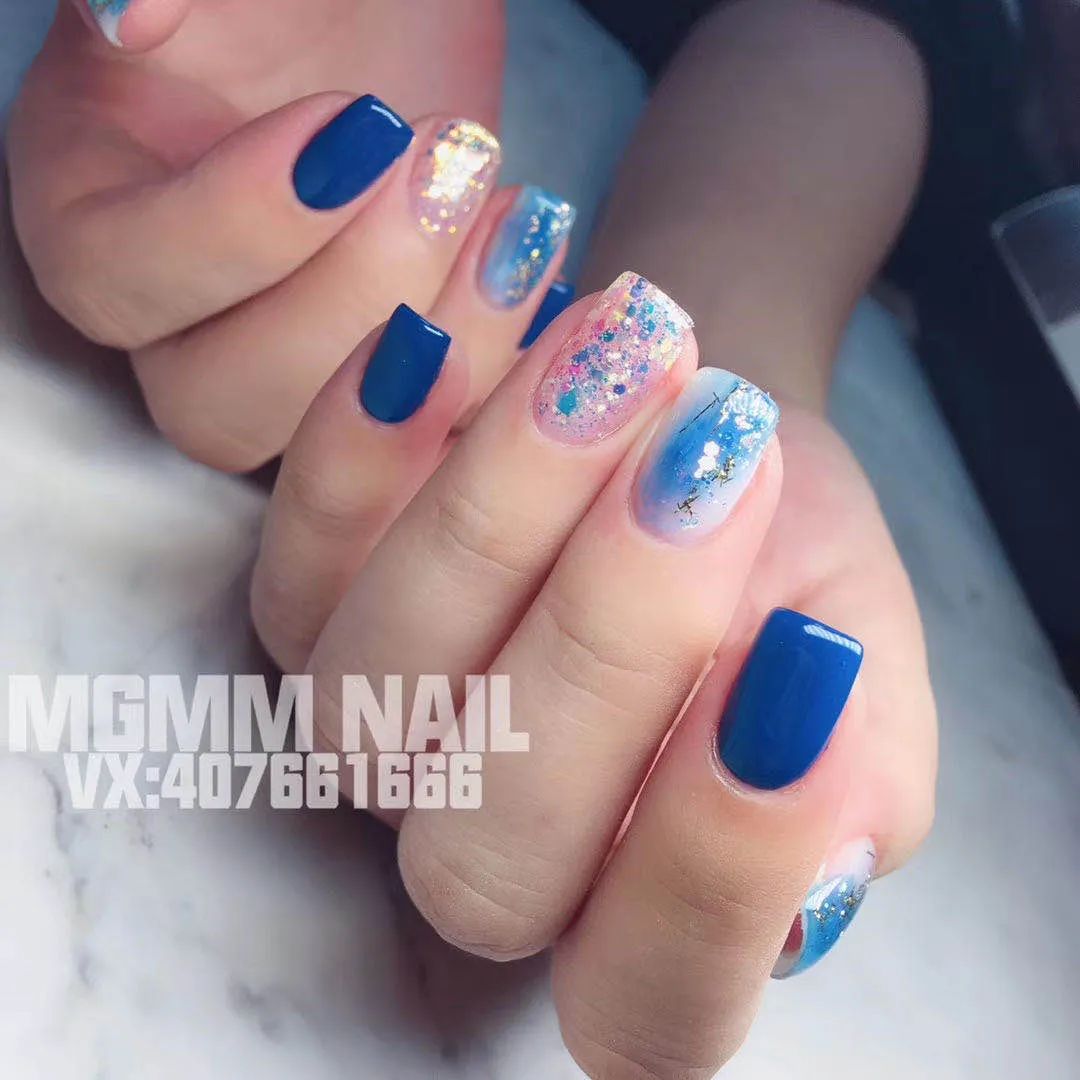 来看看大家最近都做了什么美甲款式