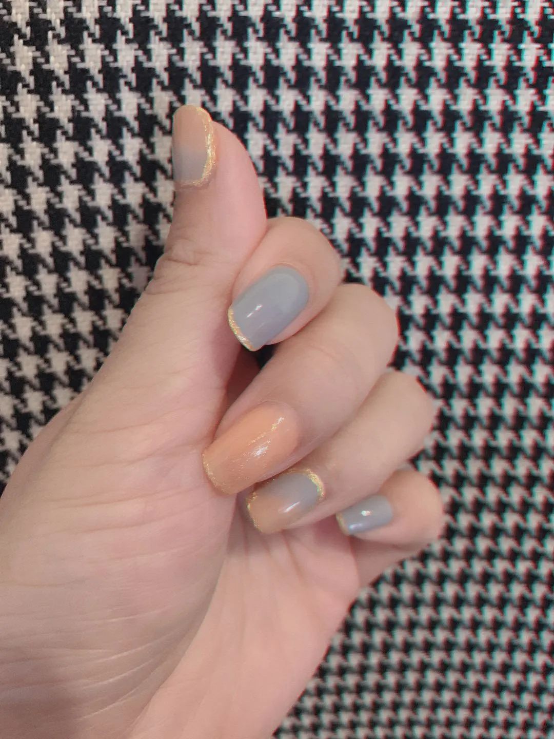 来看看大家最近都做了什么美甲款式