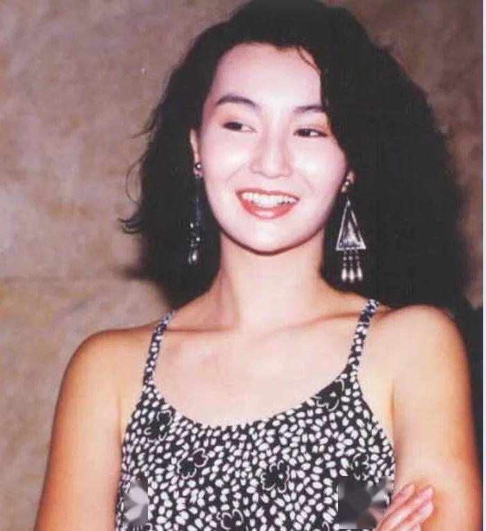 少女风out港风崛起，简直好看到爆