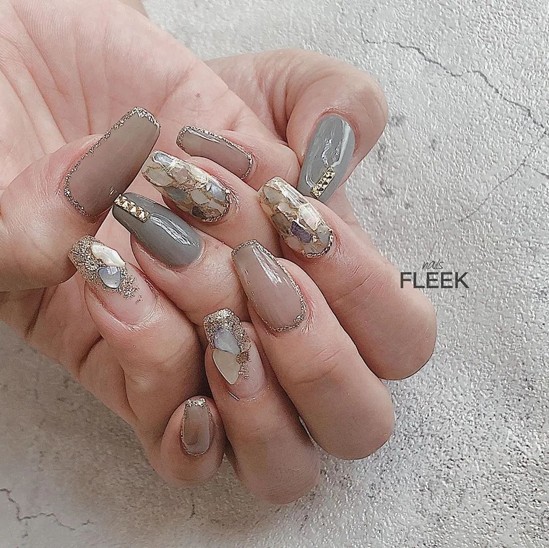 2020高级感涩味美甲，看看你就爱了