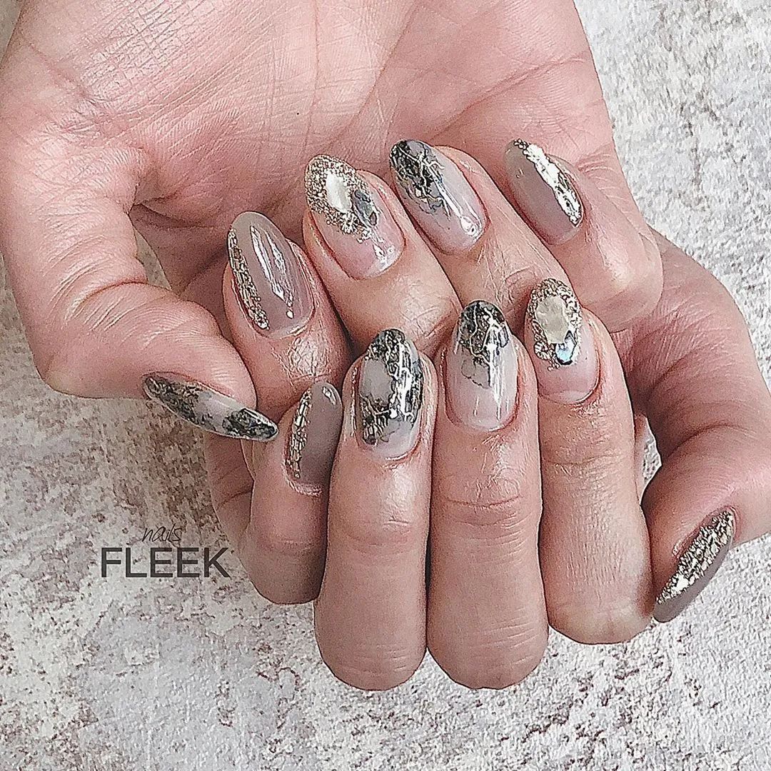 2020高级感涩味美甲，看看你就爱了