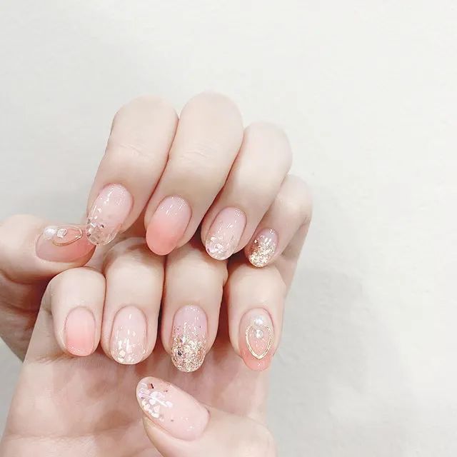 这些渐变美甲太适合夏天了