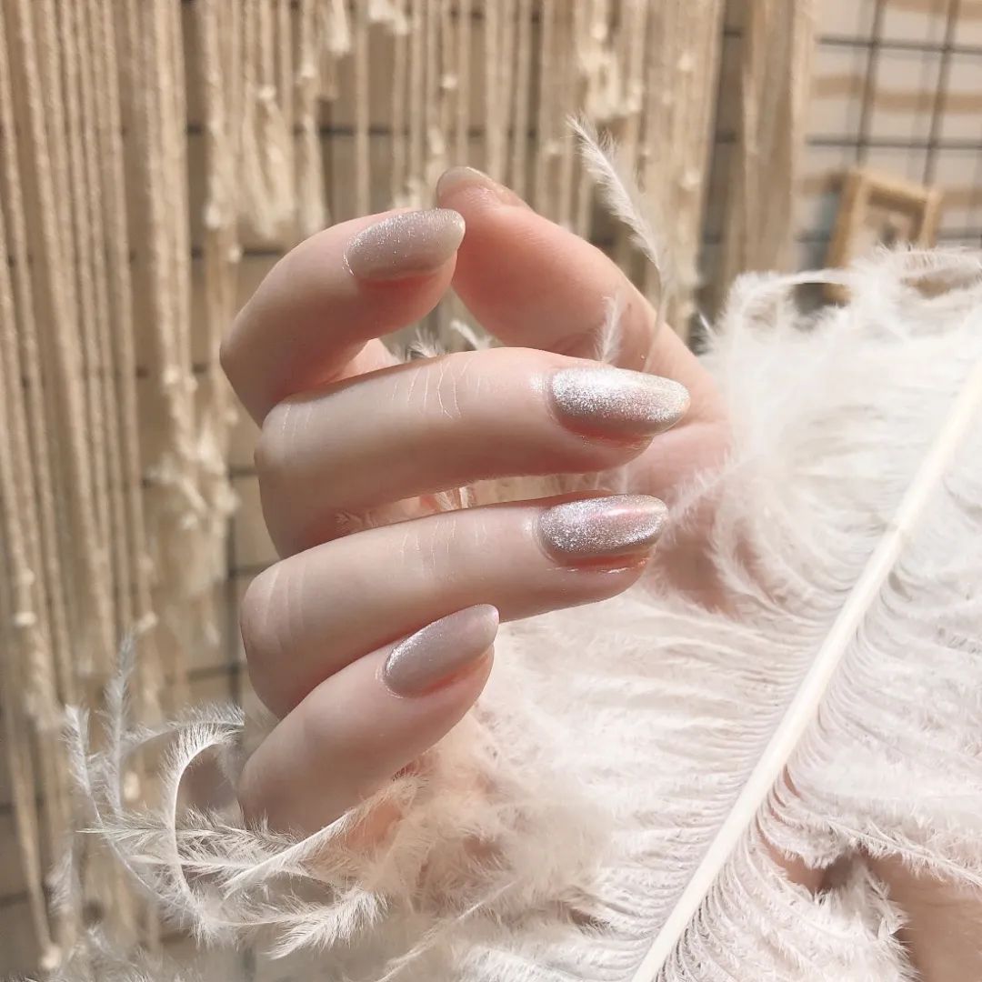 椭圆形指甲最适合的美甲款式！