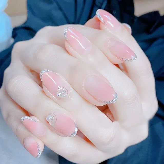 这些渐变美甲太适合夏天了