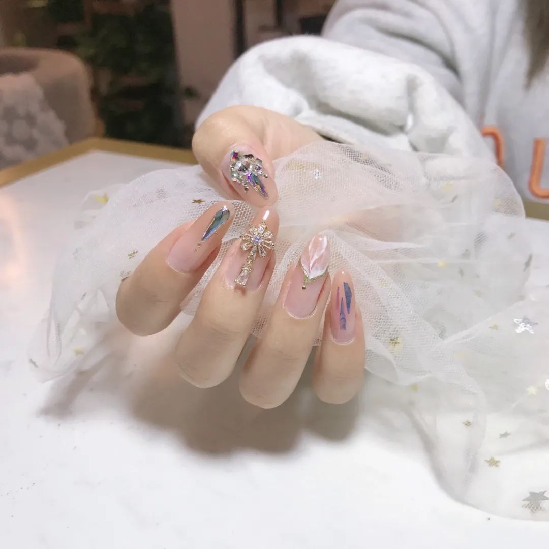 网红轻奢风美甲，自带壕气的高级美