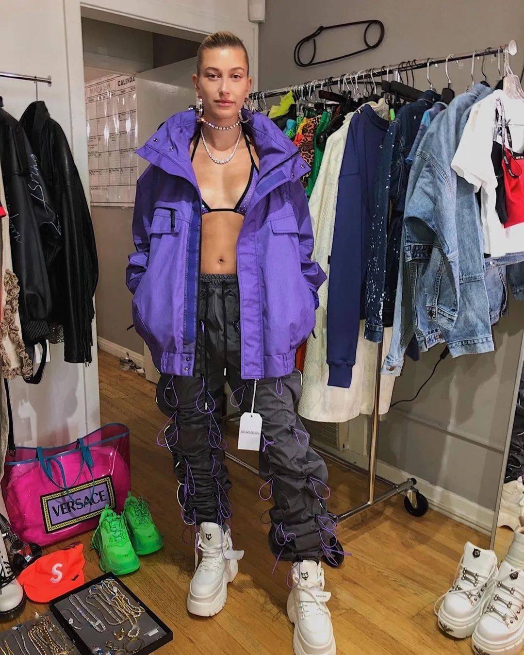 新晋穿搭博主Hailey告诉你：原来甜辣女孩都是有套路的？