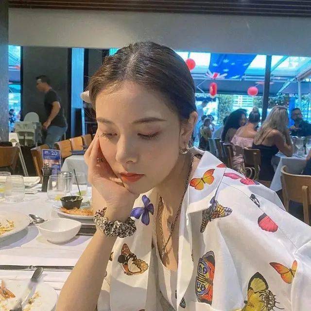 “蝴蝶元素”这么土！凭什么火起来了？
