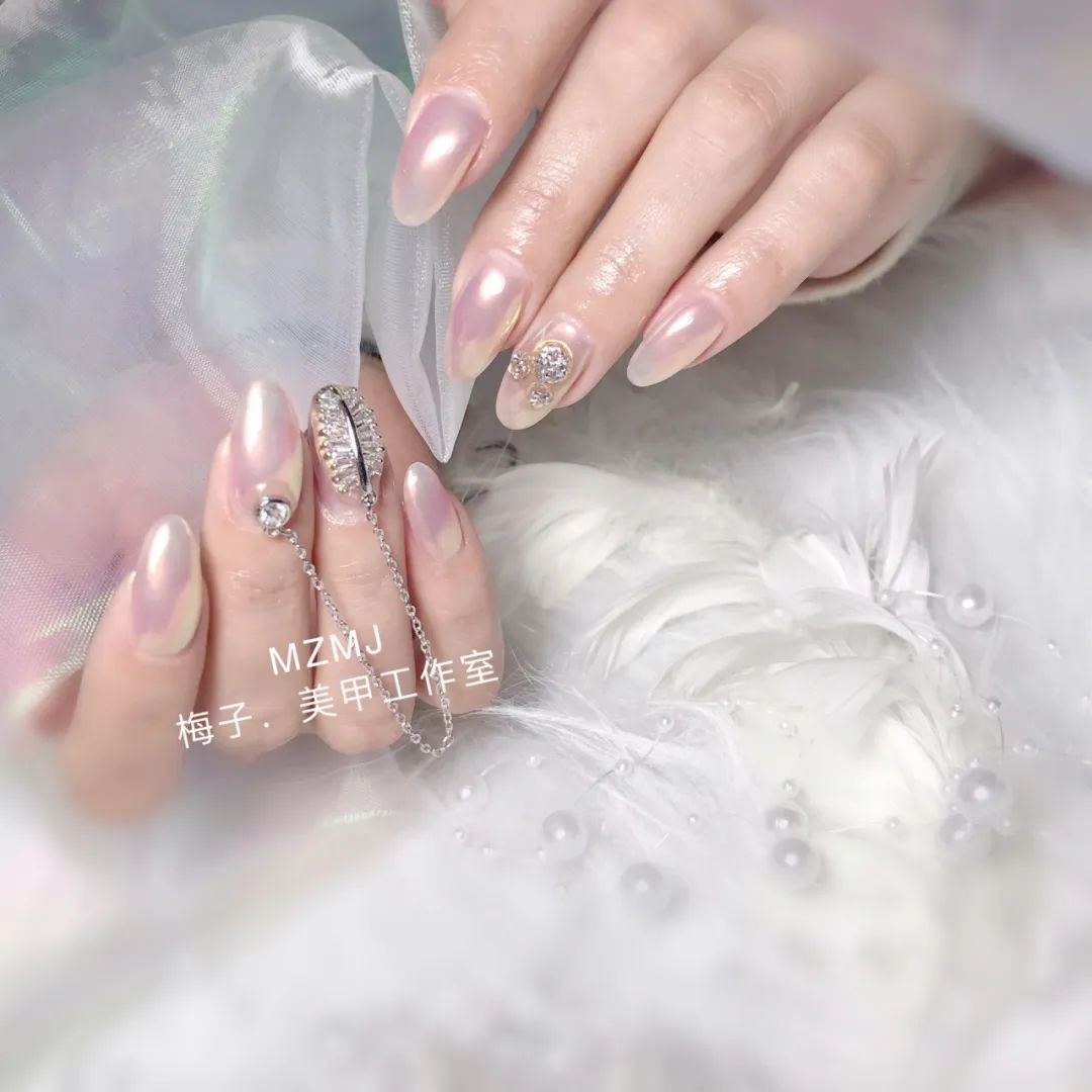 网红轻奢风美甲，自带壕气的高级美