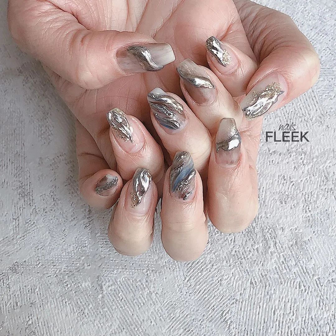 2020高级感涩味美甲，看看你就爱了