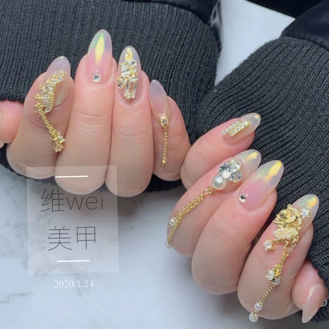 网红轻奢风美甲，自带壕气的高级美