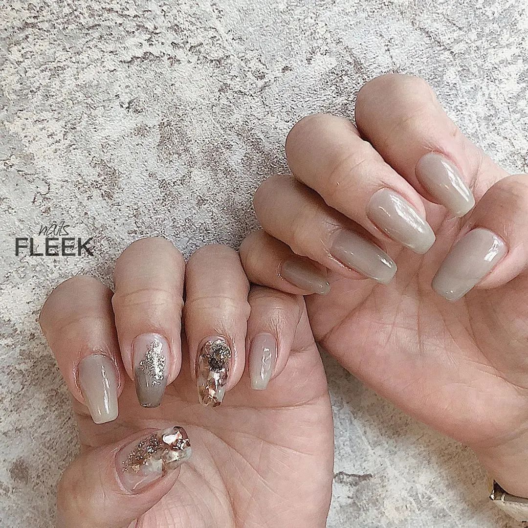 2020高级感涩味美甲，看看你就爱了