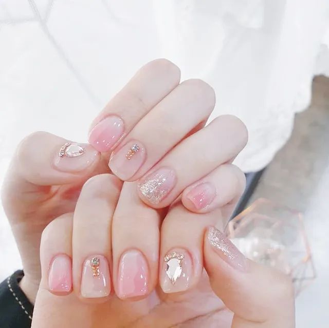 这些渐变美甲太适合夏天了